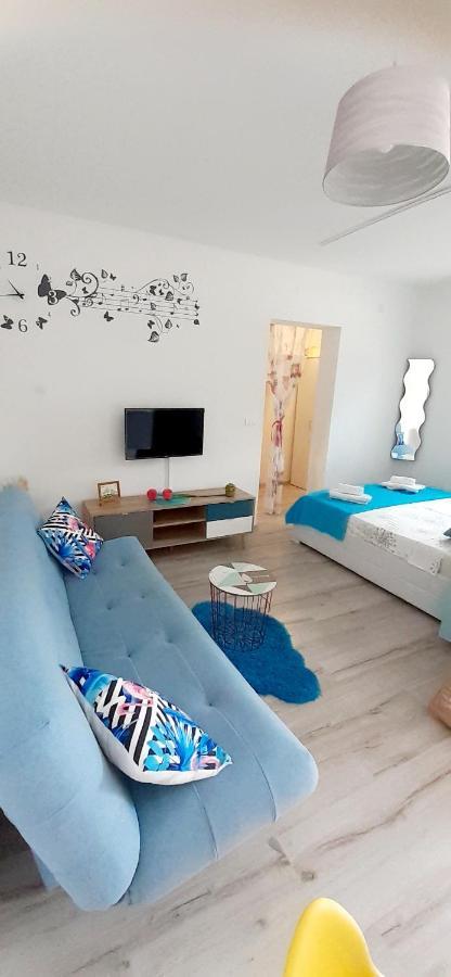 Lennida Studio Apartman With Free Parking Kavran Экстерьер фото
