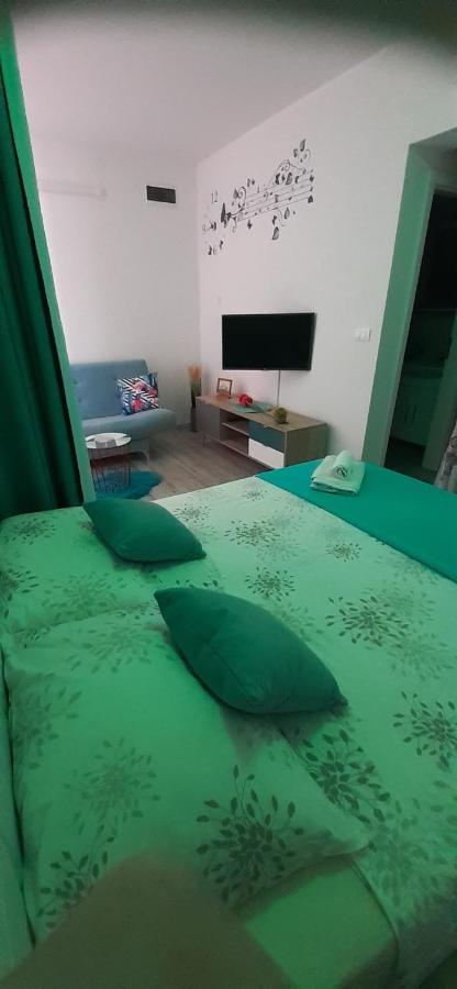 Lennida Studio Apartman With Free Parking Kavran Экстерьер фото