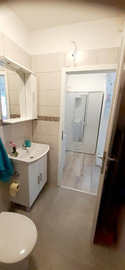 Lennida Studio Apartman With Free Parking Kavran Экстерьер фото