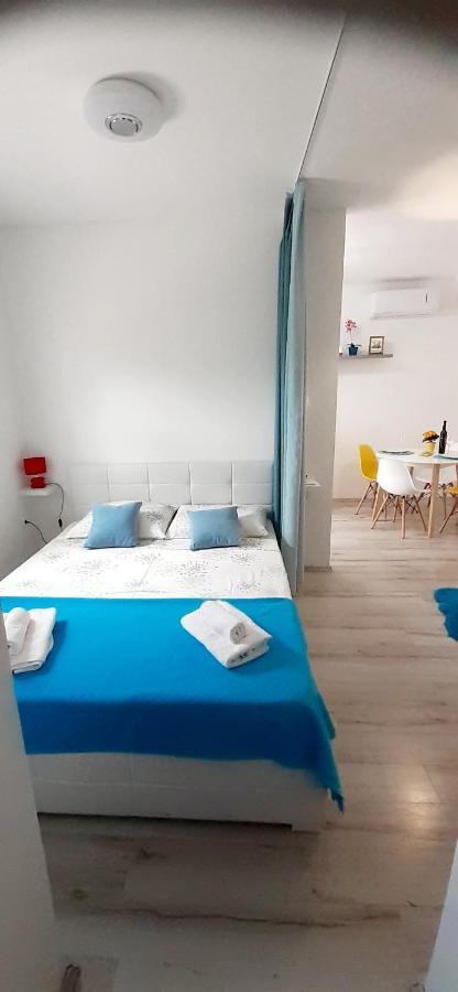 Lennida Studio Apartman With Free Parking Kavran Экстерьер фото
