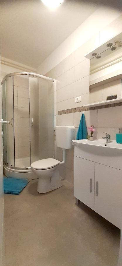 Lennida Studio Apartman With Free Parking Kavran Экстерьер фото