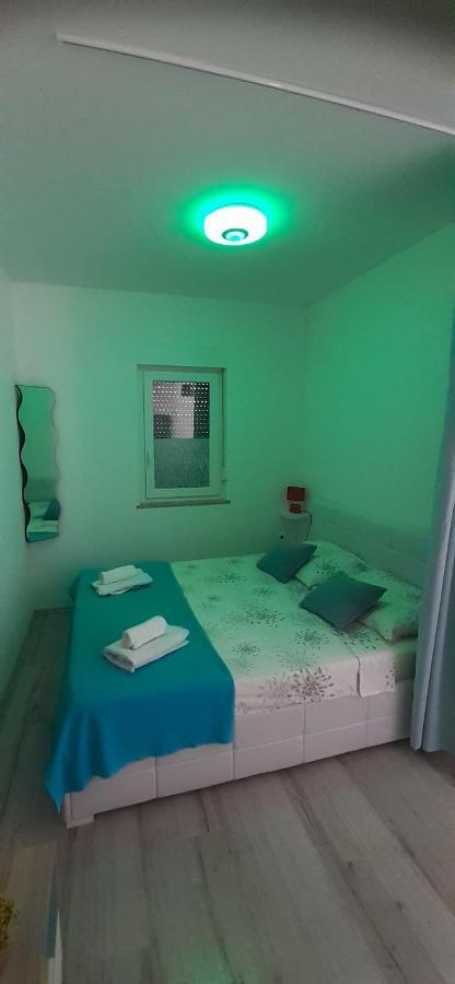 Lennida Studio Apartman With Free Parking Kavran Экстерьер фото